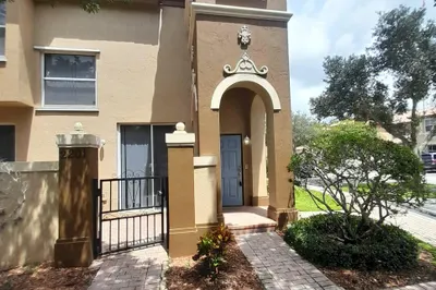 2905 Hidden Hills Road #2201 1