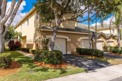 2277 Pasadena Way #2277 1