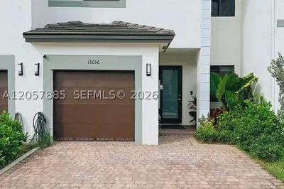 13636 SW 157th Ct 1