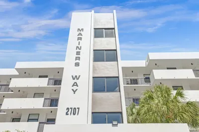 2707 NE 14th Street Causeway #501 1