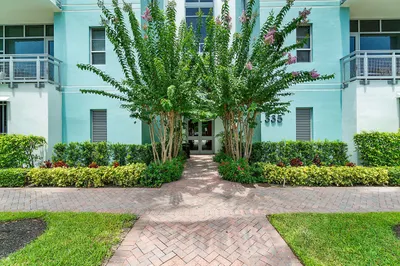 335 SE 6th Avenue #304 1
