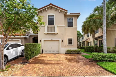 1023 NW 33rd Court 1