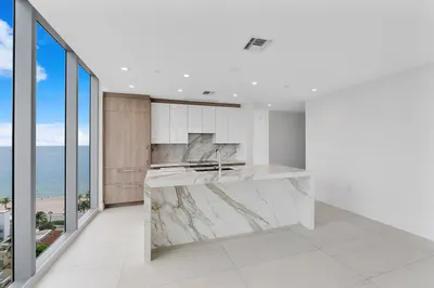 151 N Seabreeze Boulevard #1003 1