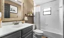 4270 SE Boxleaf Place Photo