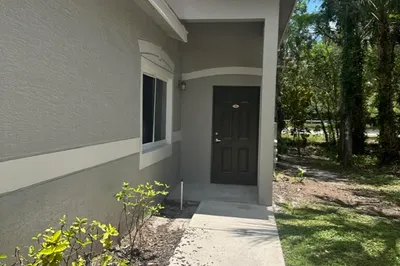 220 Crestwood Circle #106 1
