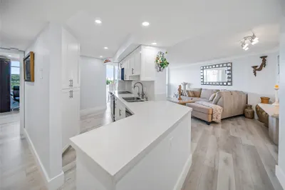 6901 Environ Blvd #5B 1