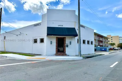 501 SW 37th Ave 1