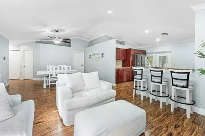 5418 Club Circle 1