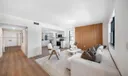 7996 Crespi Blvd Photo