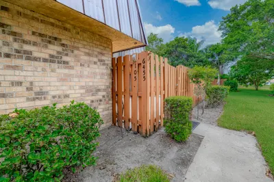 6455 SE Windsong Lane #105 1