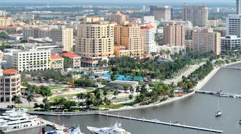 201 Arkona Court in West Palm Beach: Boutique Luxury Living Along the Intracoastal