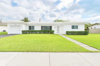 20515 Highland Lakes Boulevard 1