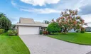 3333 SE Fairway E Photo