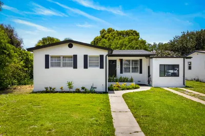 1105 Jasmine Avenue 1