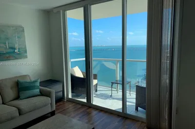 1155 Brickell Bay Drive #2207 1