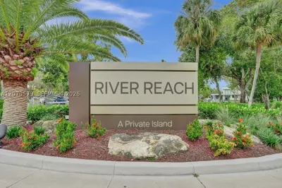 1101 River Reach Dr #511 1