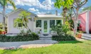 42 Palm Square Photo