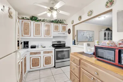 711 LORI Drive #204 1