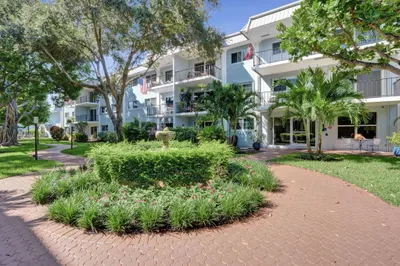 3000 NE 5TH Terrace #102-A 1