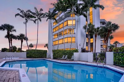 6463 La Costa Drive #402 1