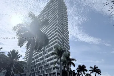 2000 Metropica Way #1105 1