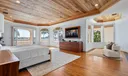 318 S Lake Drive Photo
