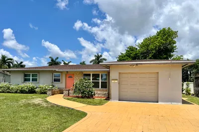 2090 NW 84th Terrace 1