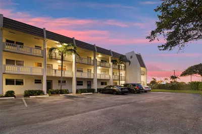 6890 Royal Palm Boulevard #111h 1