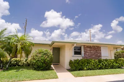 2895 Crosley Drive W #J 1