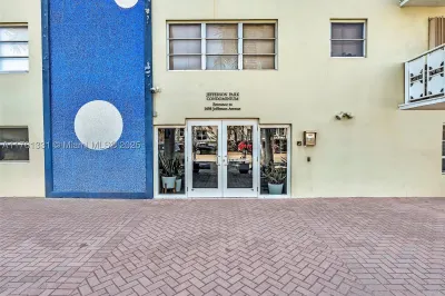 1498 Jefferson Ave #505A 1