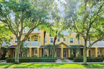 123 E Thatch Palm Circle 1