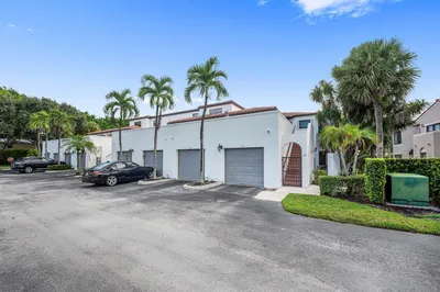 6614 Villa Sonrisa Drive #123 1