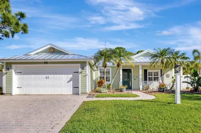 628 NE Muskrat Run 1