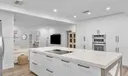 220 Hampton Ln Photo