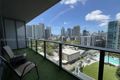 121 NE 34th St #1703 1