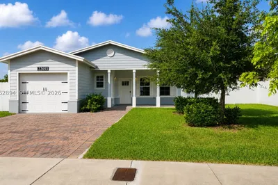 22055 Miami Ave 1