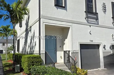 1166 SW 7th Ave 1