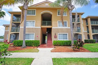 3720 NW Mediterranean Lane #304 1