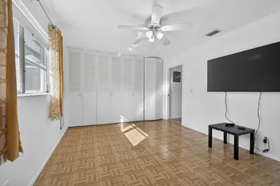 2833 Crosley Drive W #C 1