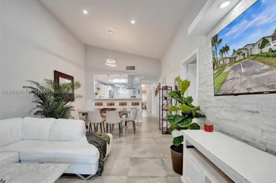 5535 SW 24th Ave 1