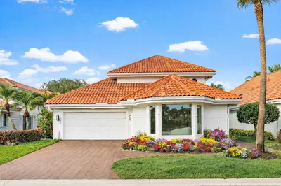 5239 Suffolk Drive 1
