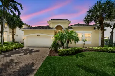 9489 Worswick Court 1