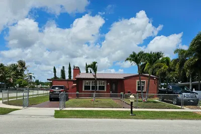637 Dogwood Road 1