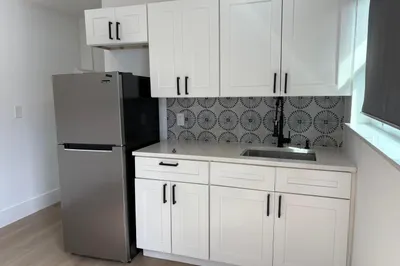 1720 N 17th Avenue #2 1