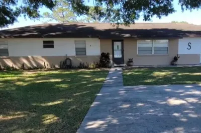 1796 NE 54th Trail 1