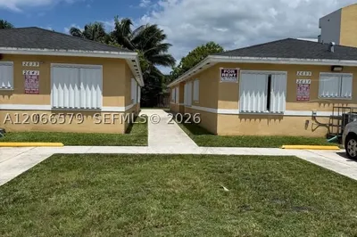 2635 NW 24th Ave 1