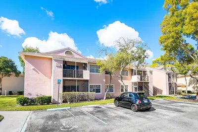 751 Cypress Lane #B7 1