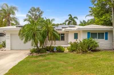 1771 NE 33rd Street 1