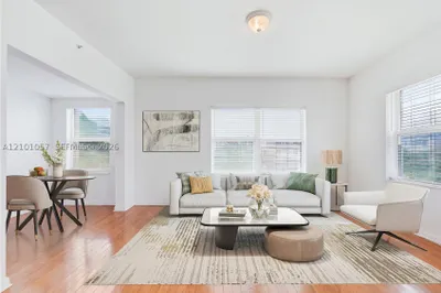 1542 Drexel Ave #301 1