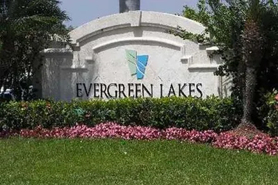 5045 Wiles Road #308 1